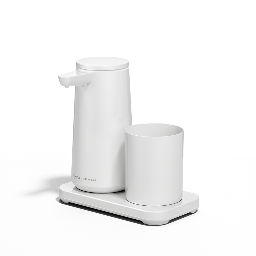 Front-angled view: Simplehuman White touch-free Foam Sensor Pump and Cup set with removable drip tray for easy cleaning.